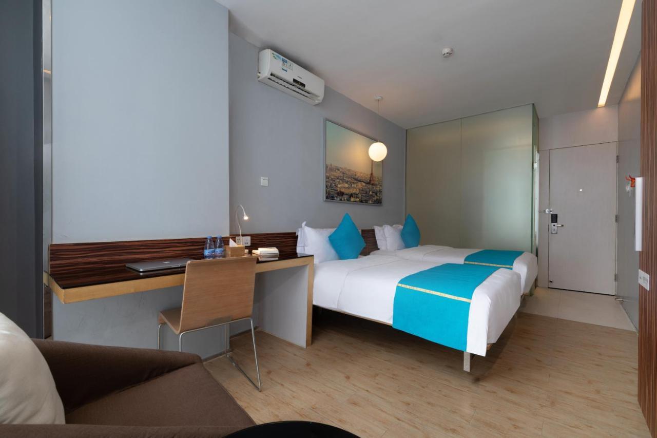 Shenzhen Dongmen Colour Hotel Eksteriør billede