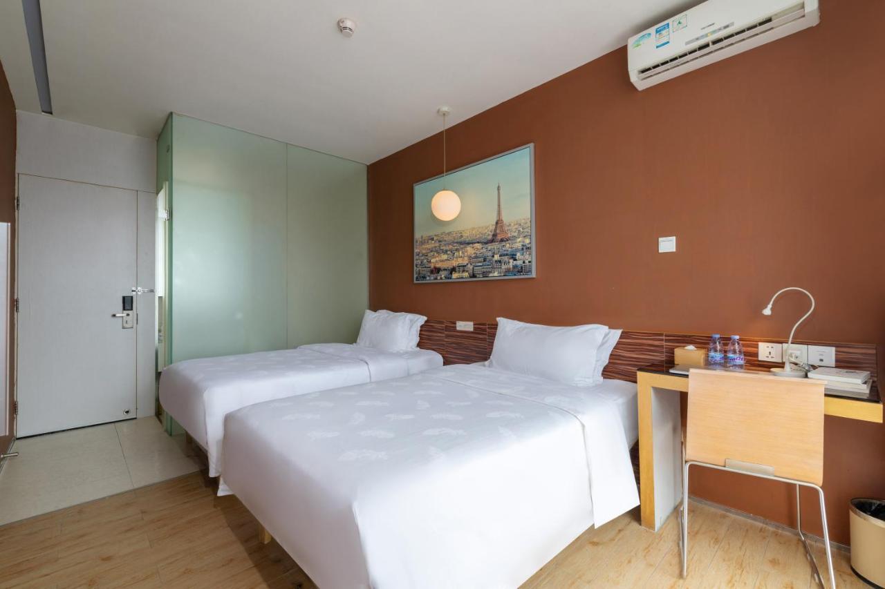 Shenzhen Dongmen Colour Hotel Eksteriør billede